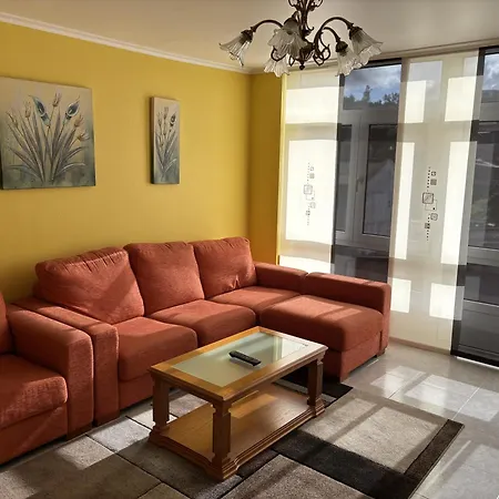Grupo Gontad Iker Ponteceso Apartment